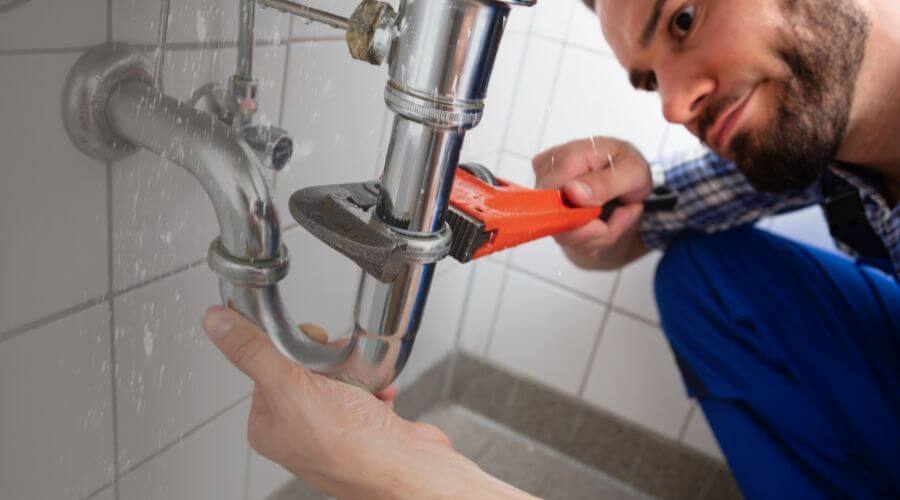 Professional emergency plumbing in Bluff Springs, IL